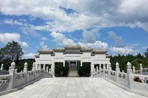 华龙皇家陵园环境怎么样