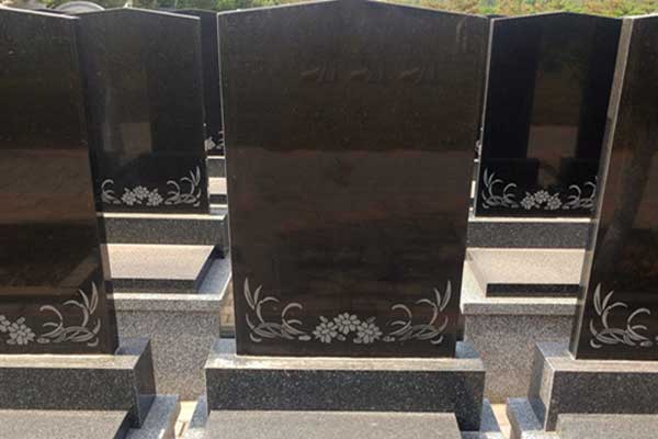 极乐园公墓立碑墓型