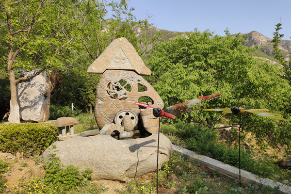 桃峰陵园环境
