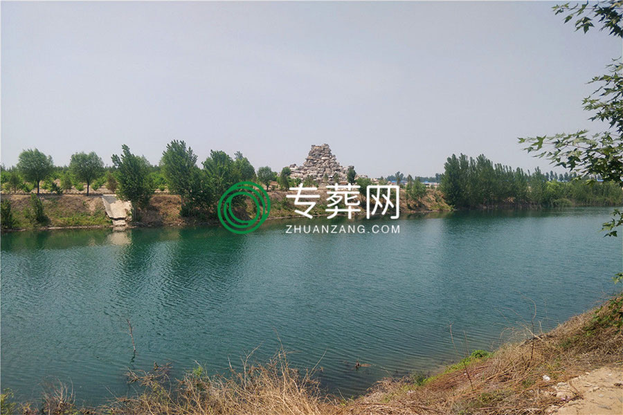 涿州万佛园公墓
